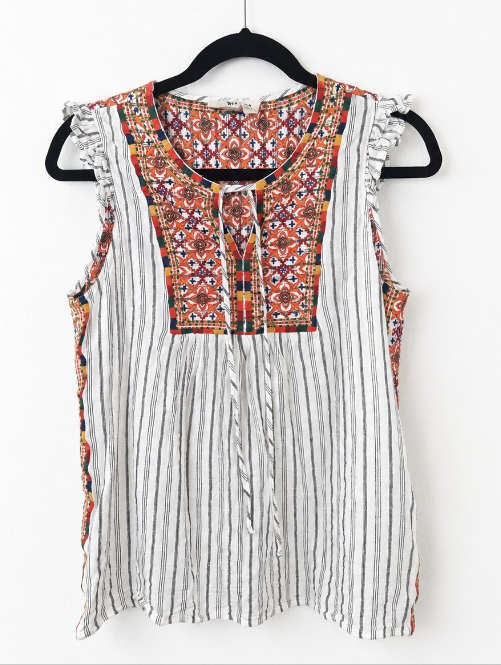 Savanna Jane Cotton Linen Embroidered Boho Peasant Top Medium Flutter Sleeve